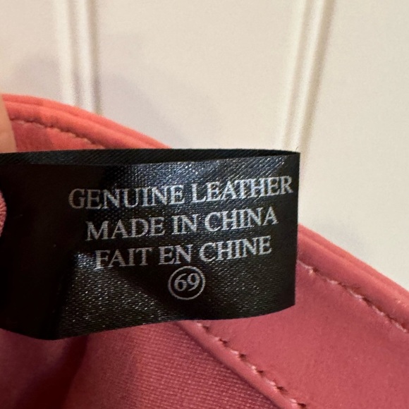 Paradox Pink Leather Bow Shoulder Purse. 10” by 6” by 0.5” with strap drop 13” - Picture 7 of 7